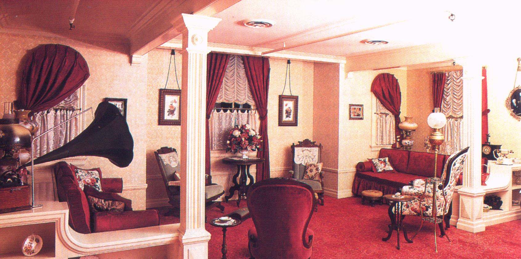 Walt Disney Apartment